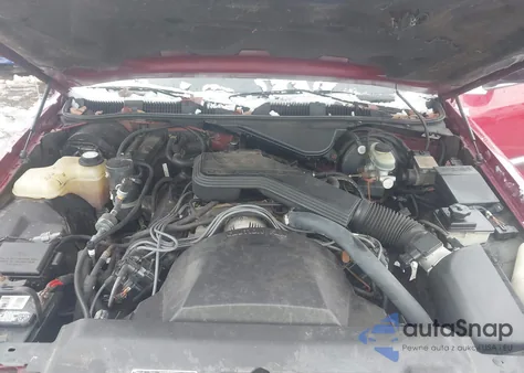 1994 Mercury Grand Marquis Gs из США, поврежденный, VIN 2MELM74W0RX683078